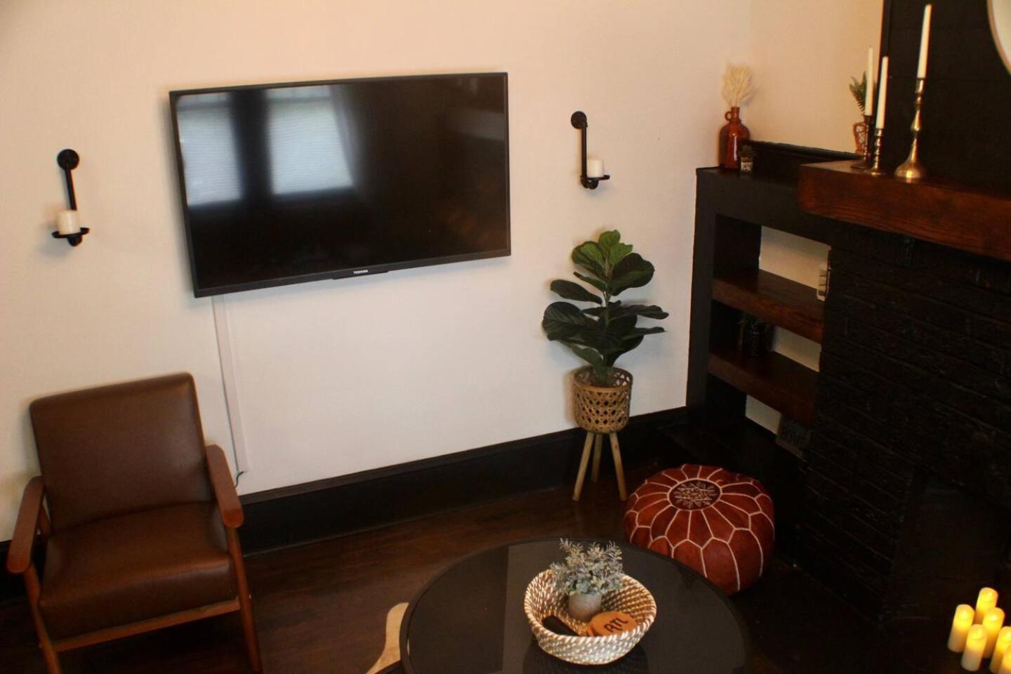 Cozy Atl Getaway - 5 Min From Airport & Downtown Villa Atlanta Bagian luar foto