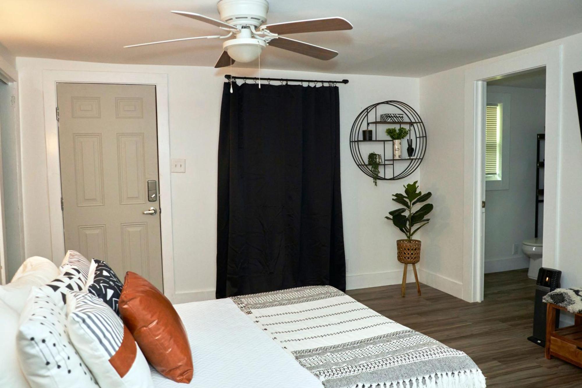 Cozy Atl Getaway - 5 Min From Airport & Downtown Villa Atlanta Bagian luar foto