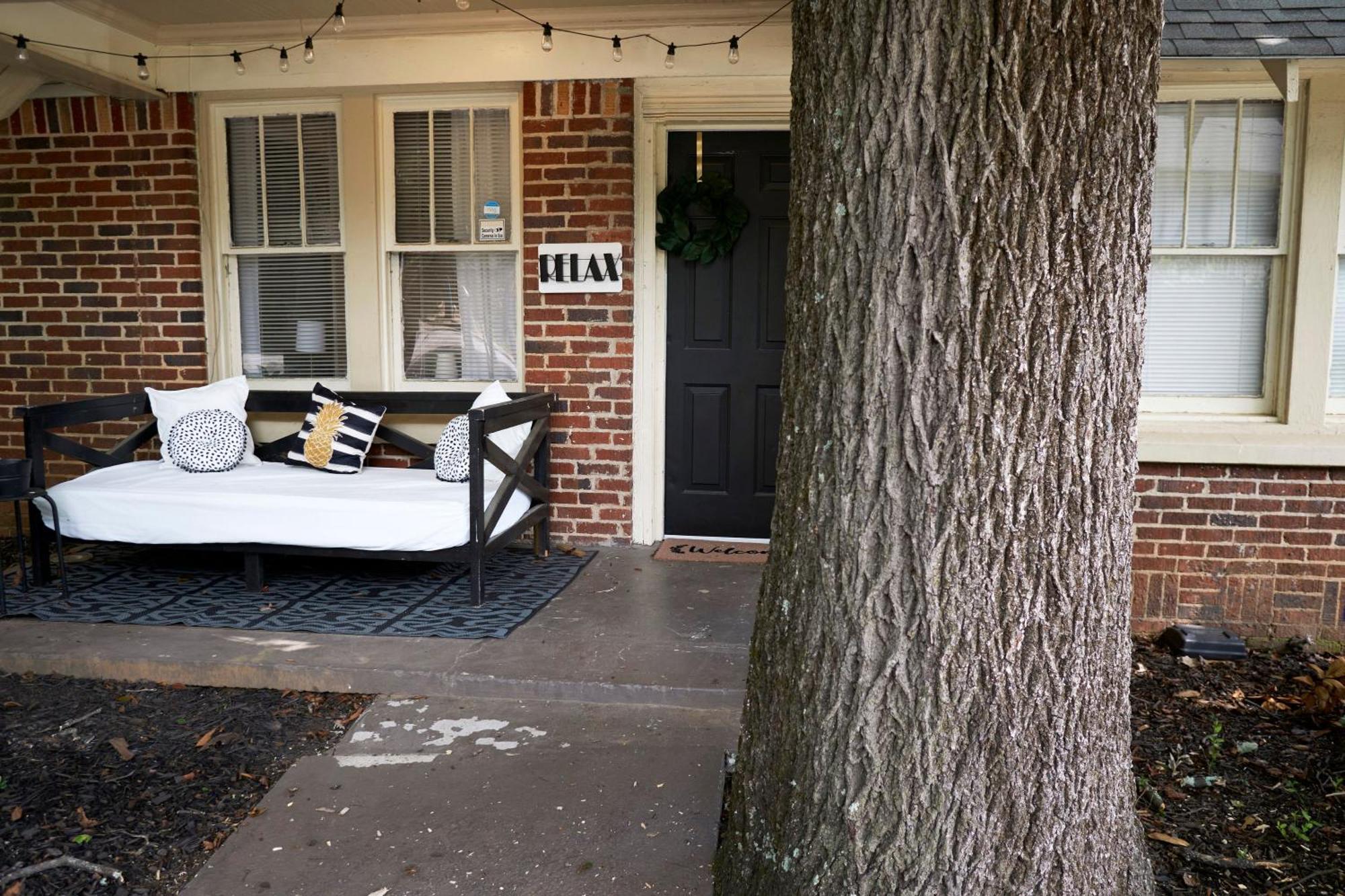Cozy Atl Getaway - 5 Min From Airport & Downtown Villa Atlanta Bagian luar foto