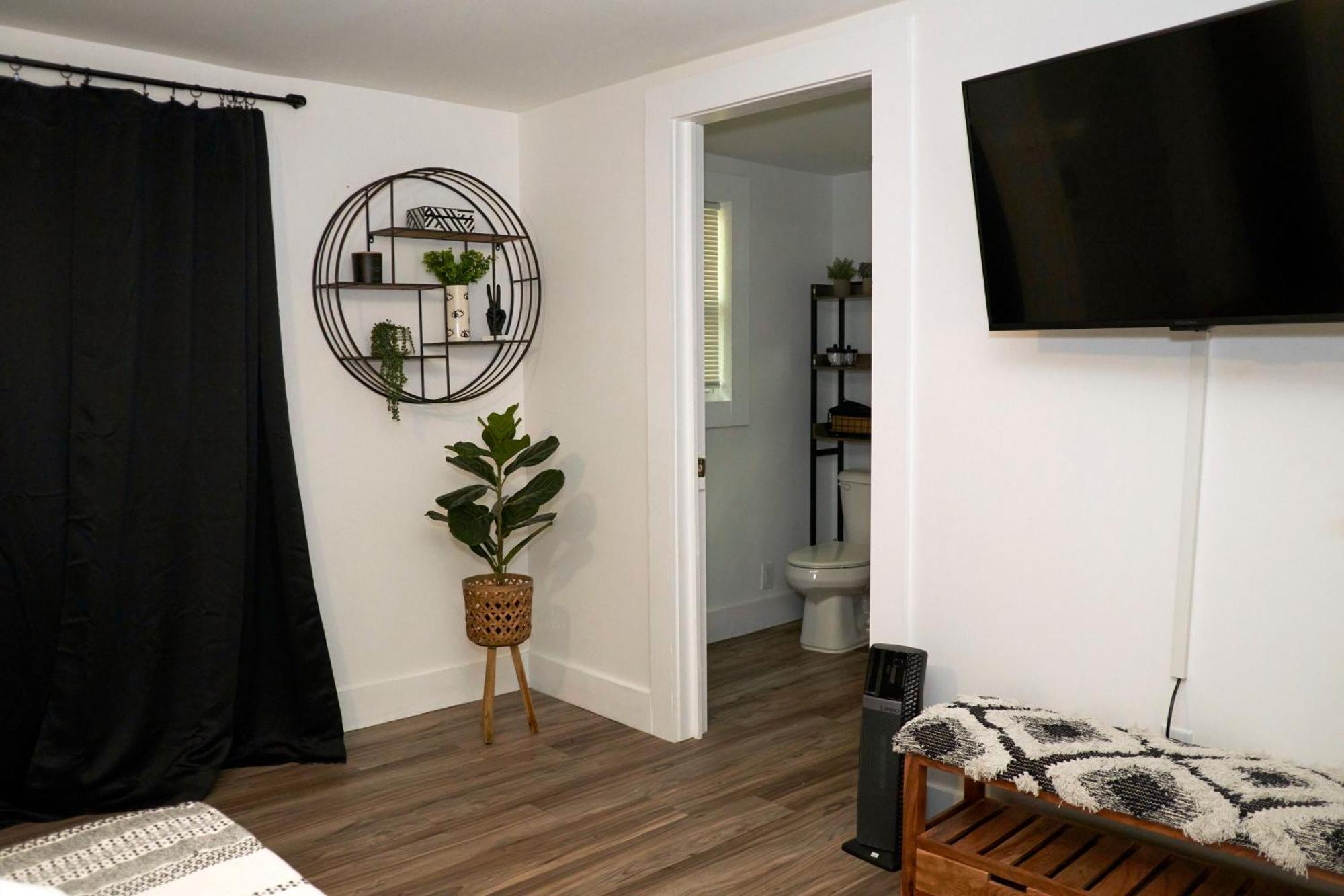 Cozy Atl Getaway - 5 Min From Airport & Downtown Villa Atlanta Bagian luar foto